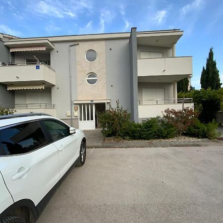 Apartman Lili ザトン エクステリア 写真
