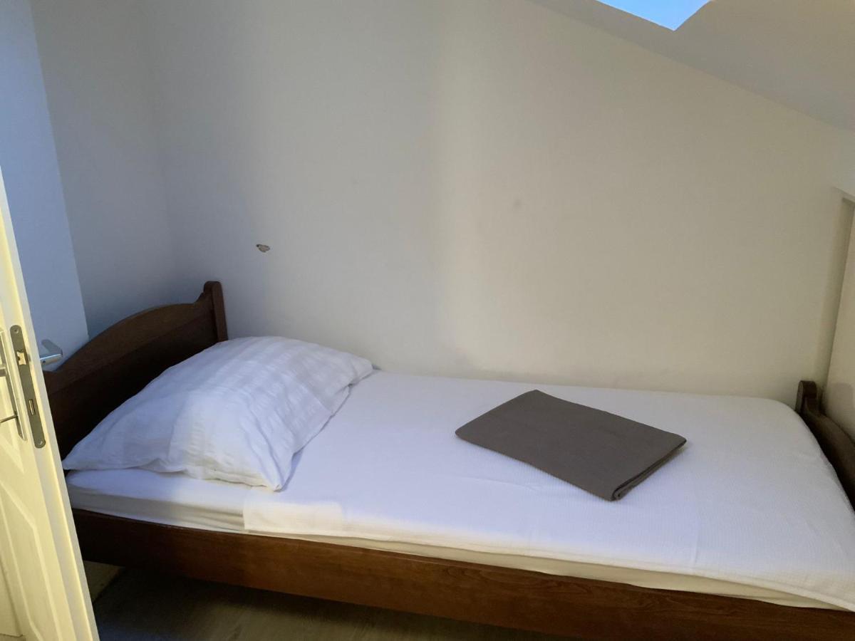 Apartman Lili ザトン エクステリア 写真