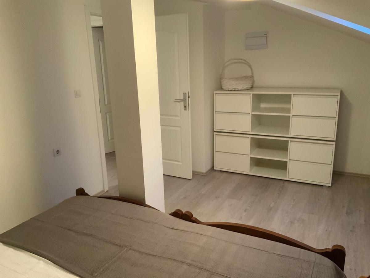 Apartman Lili ザトン エクステリア 写真